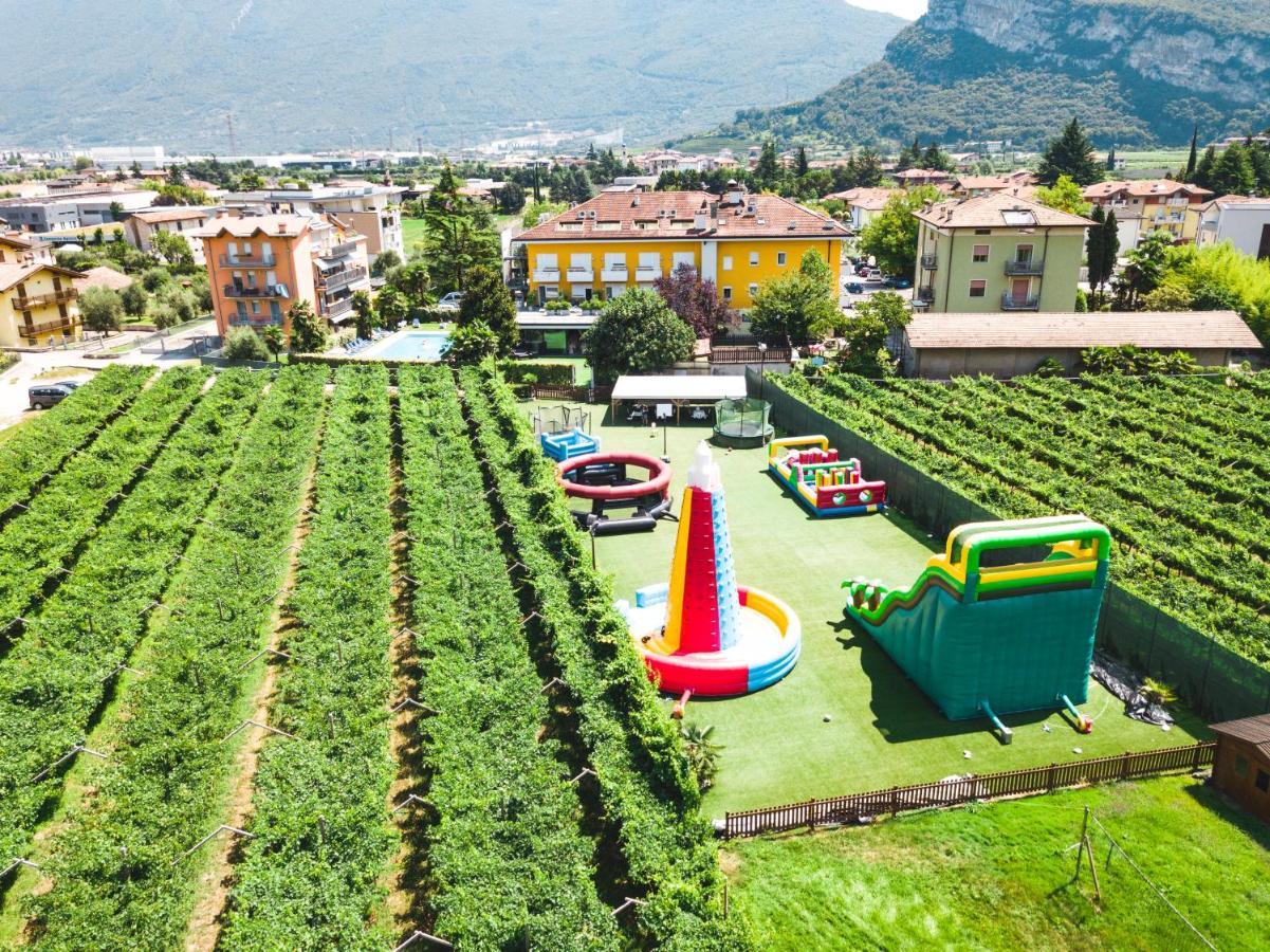 Appartamento Campagnola Con Giardino Privato E Due Camere Da Letto Buitenkant foto